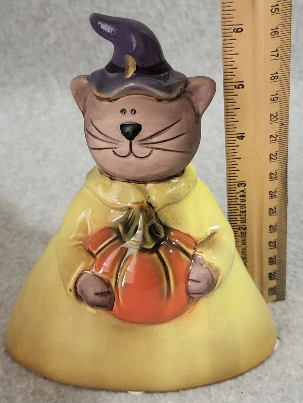 Vtg Tii Collections Witch Halloween Cat with Pumpkin Hat Ceramic Figurine Retro